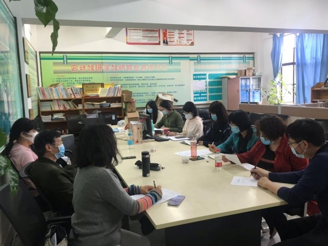 4-30-会计.jpg 4-30-会计.jpg