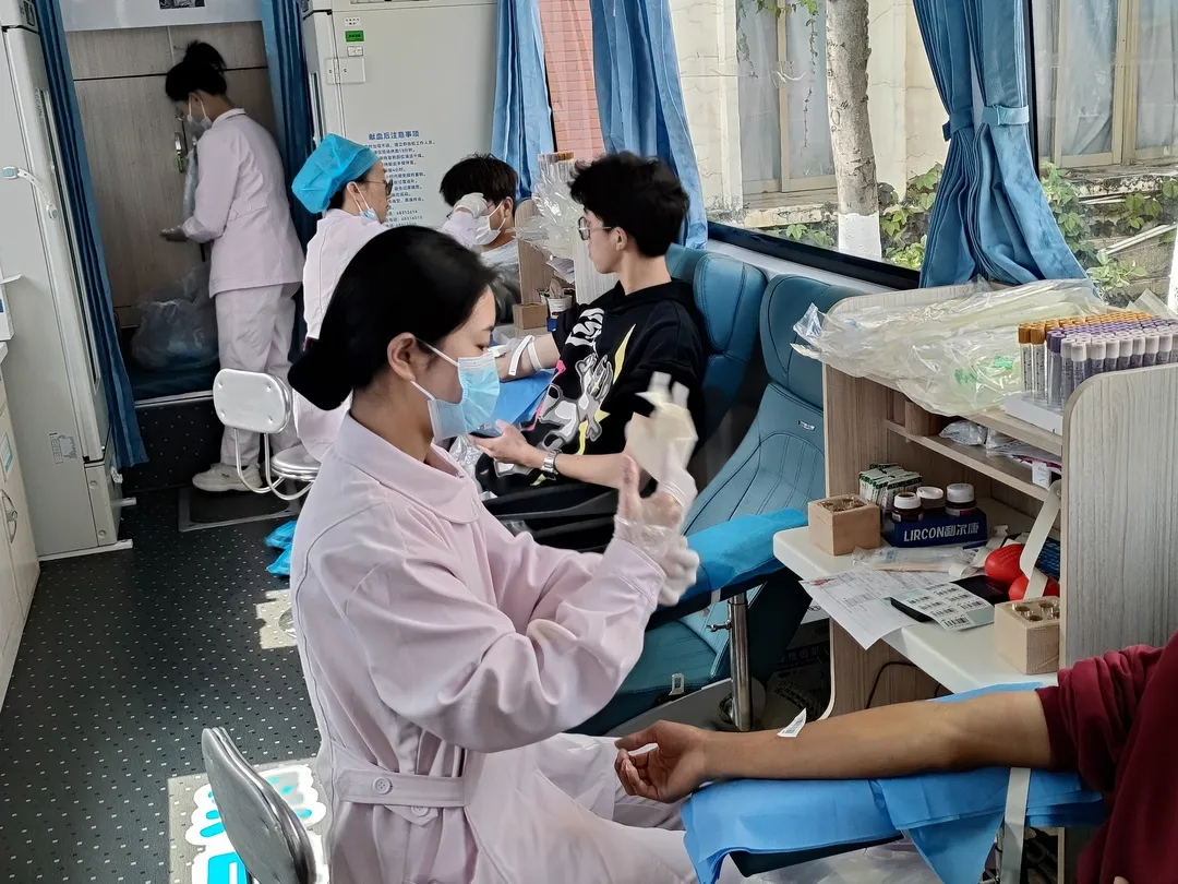 e919c435ffe7266ddd2ae0dbbc57b2b.jpg 图片