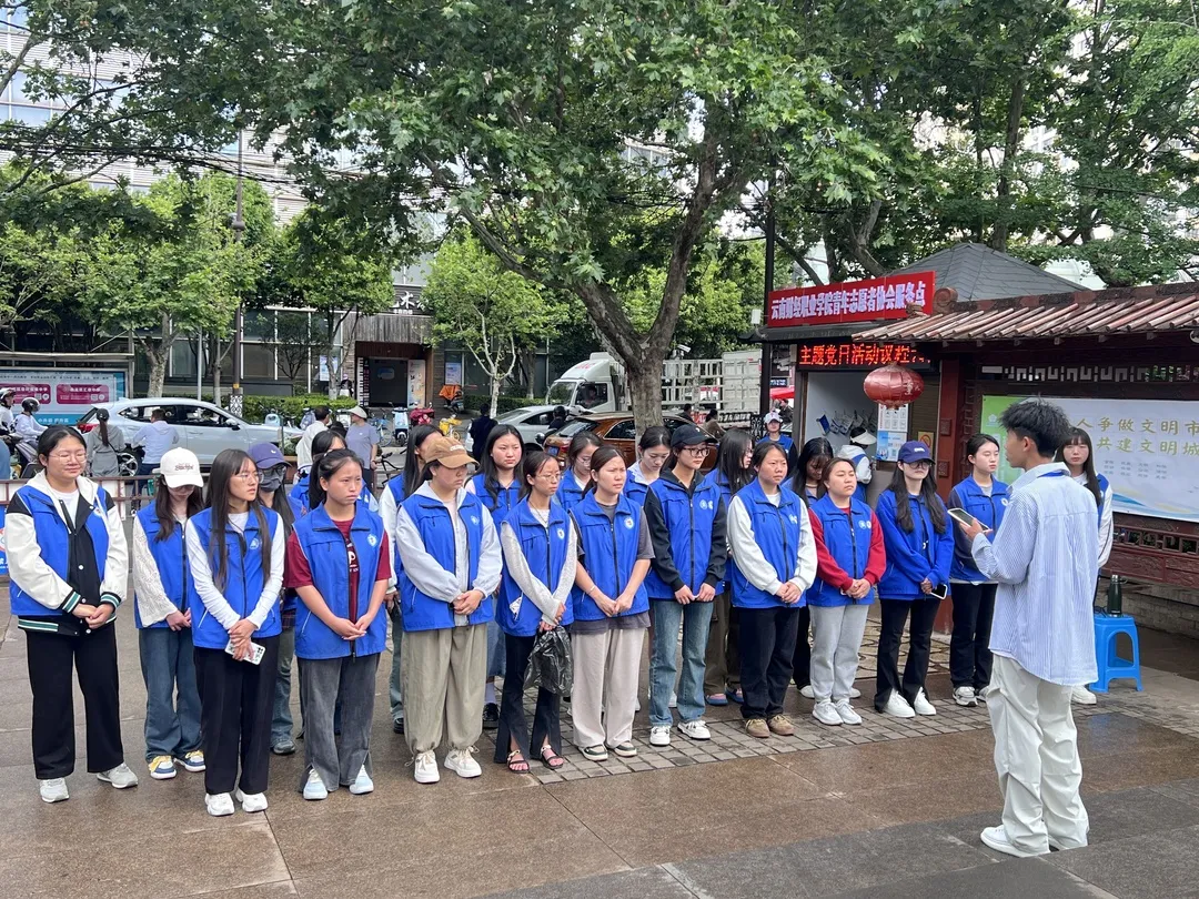 266d03f6bd1b77218463d00ee861e75.jpg 图片